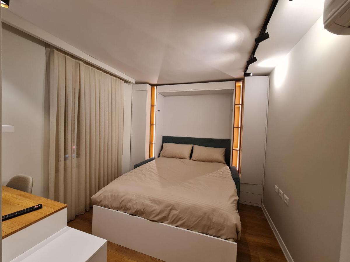 Adore - Modern Studio Тирана Экстерьер фото